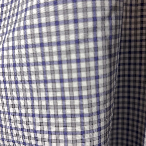 JoS. A. Bank Men’s Traveler’s Collection Tailored Fit Button Down Shirt - Picture 3 of 13